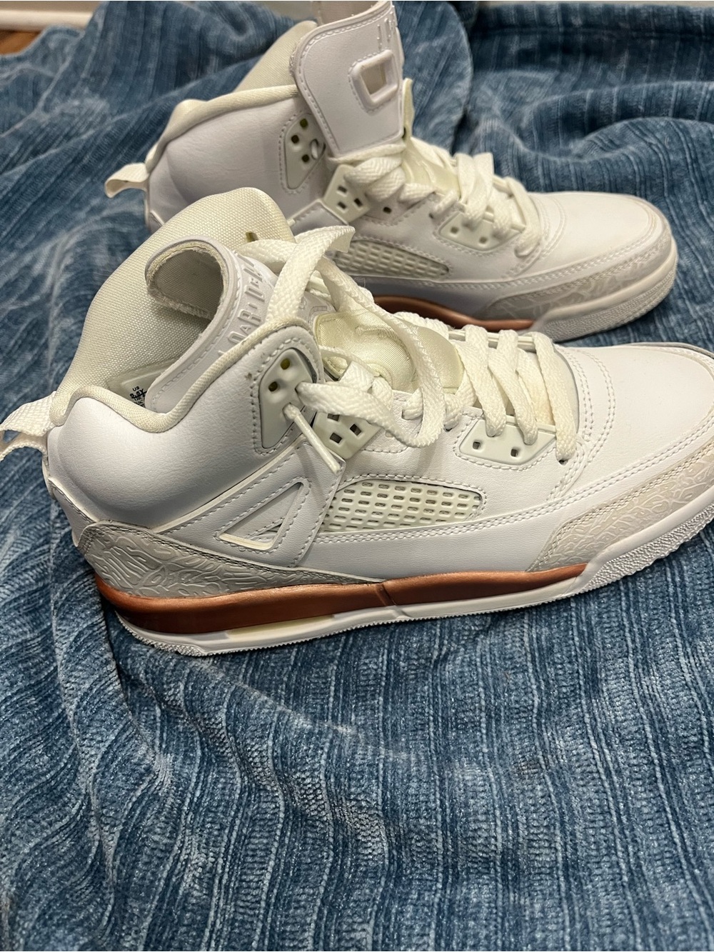 Jordan Spizike GS White Bronze 535712-190 - Size 6.5Y / Women's 8